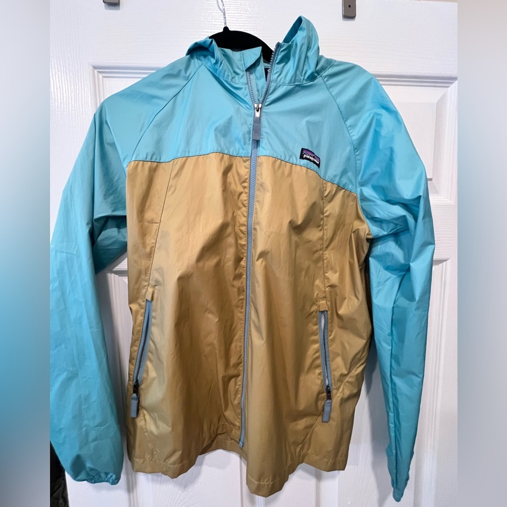 Kids Patagonia lightweight jacket XXL EUC